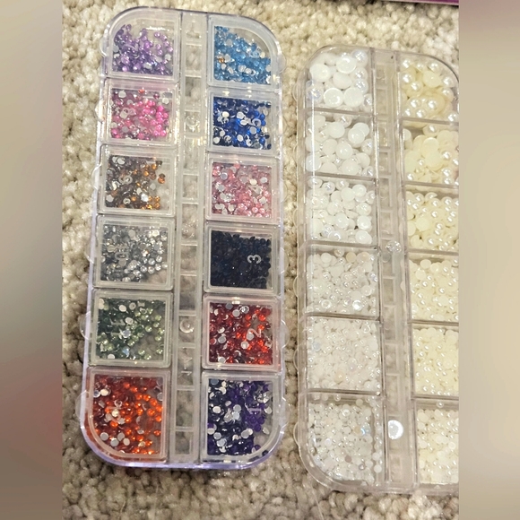 Nail Kit 💅 - Picture 4 of 13